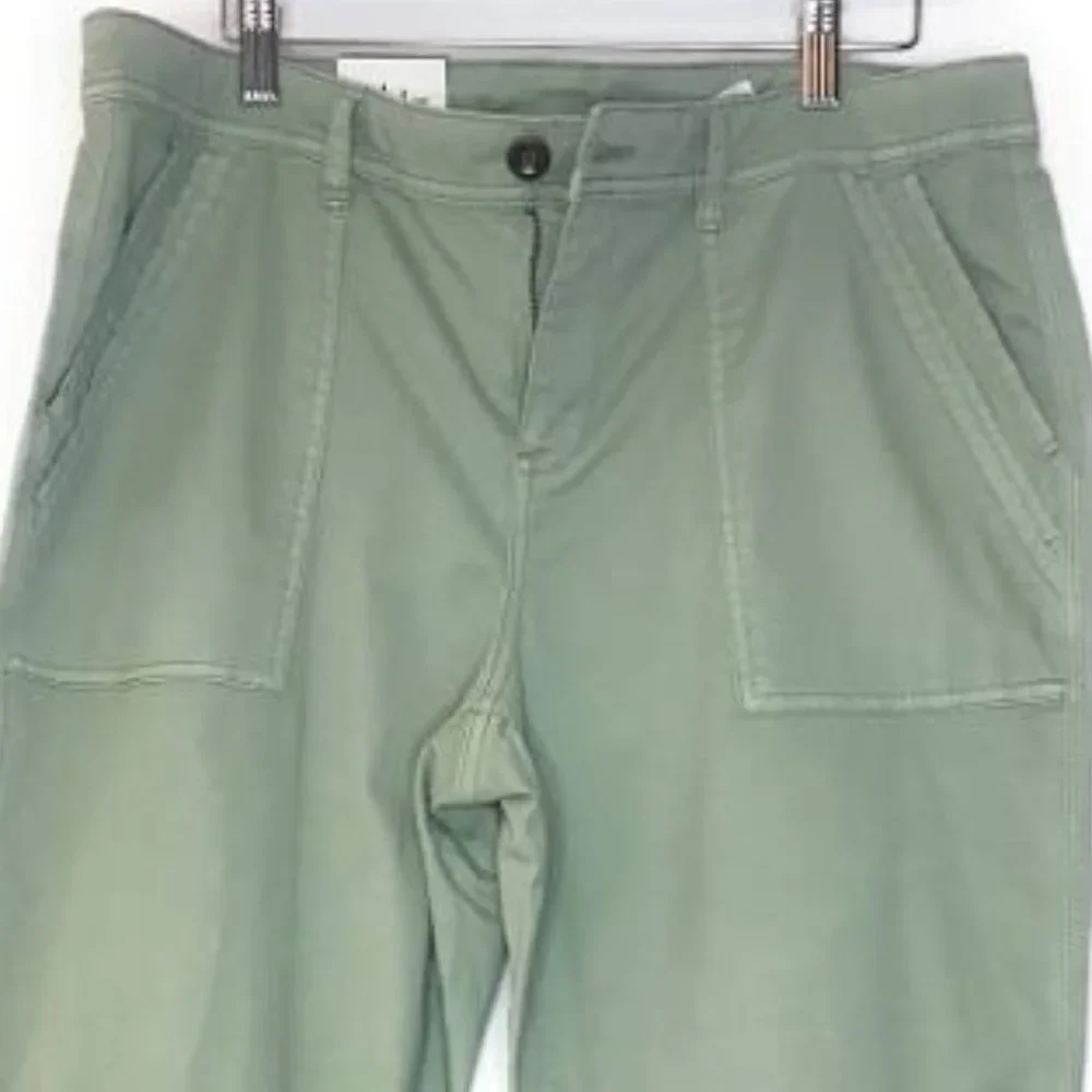 Style & Co Women Green Capri Pants Size 12 NEW